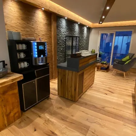 מלון Smarthotel Inalpe 3*