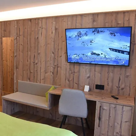 Smarthotel Inalpe ホテル 3*