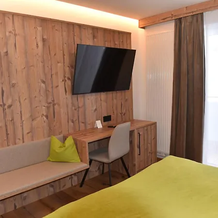 ホテル Smarthotel Inalpe 3*