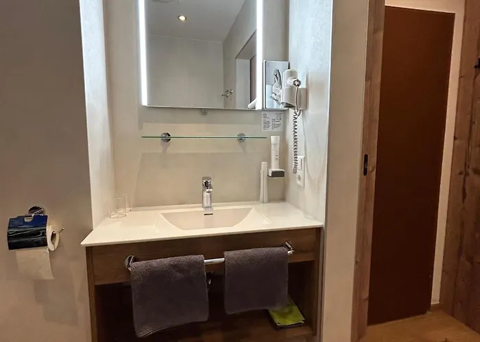 Smarthotel Inalpe オーバータウエルン