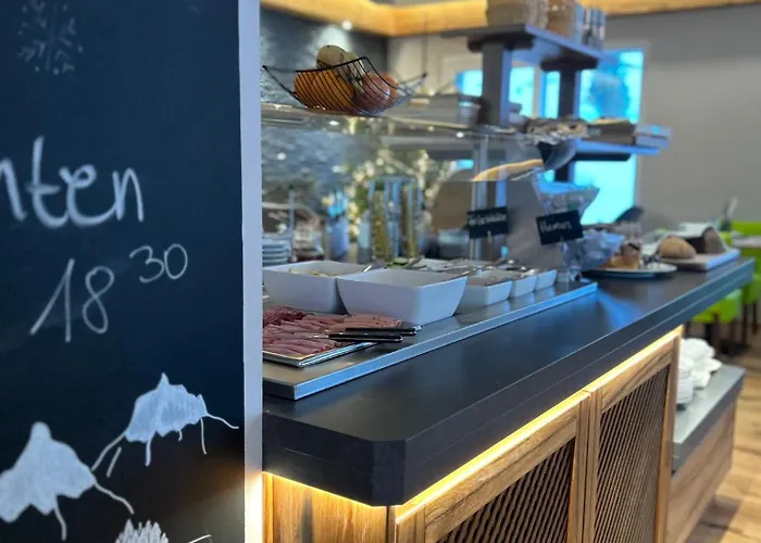 ホテル Smarthotel Inalpe