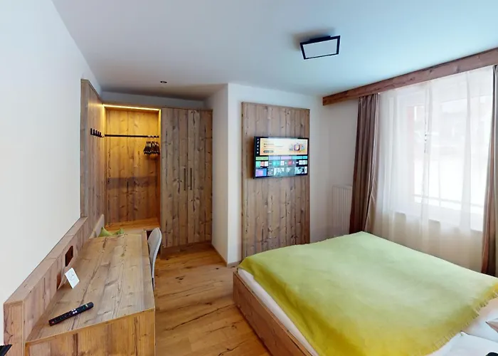 ホテル Smarthotel Inalpe